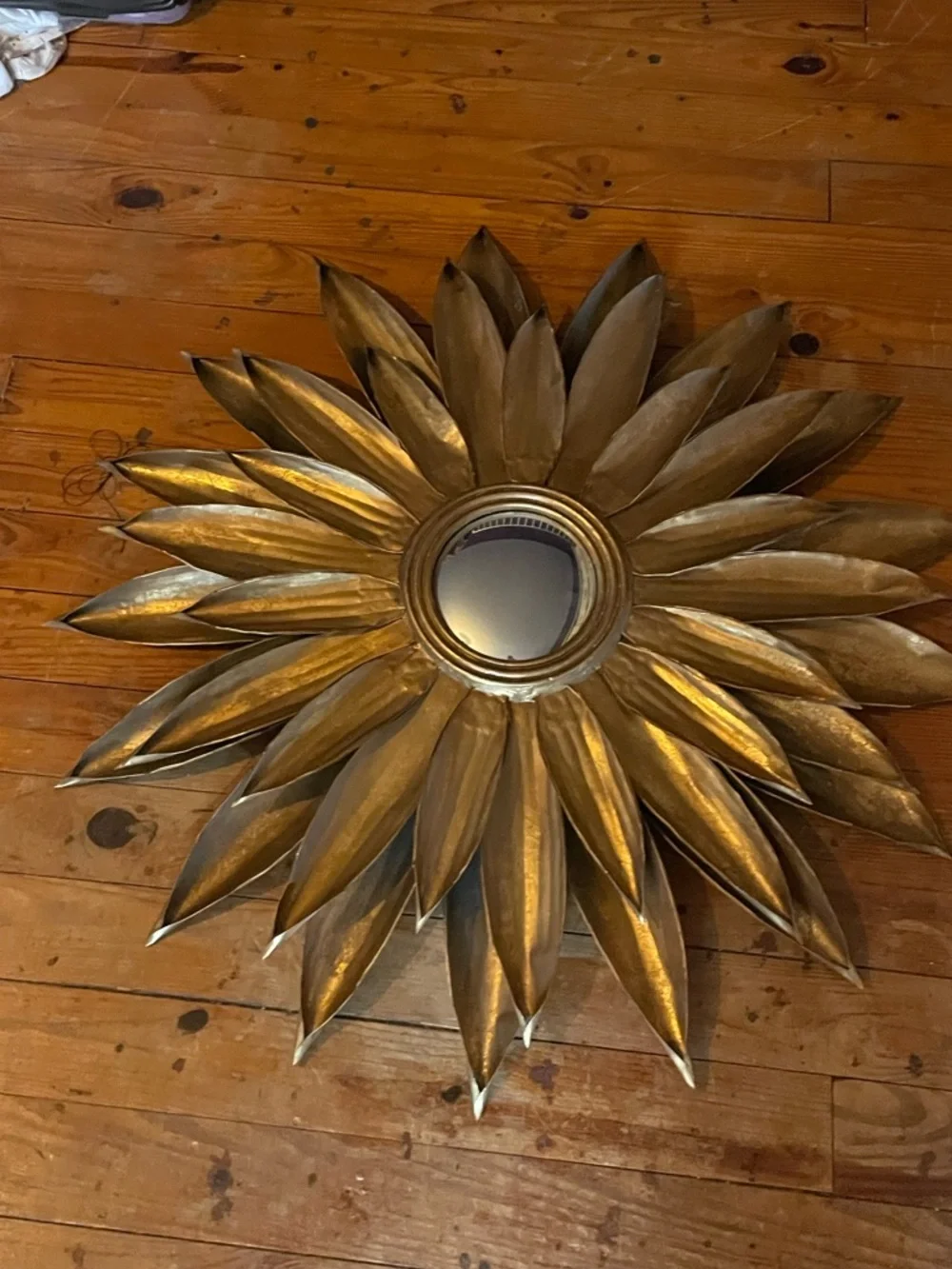 Gold Sunburst Wall Mirror - Elegant Floral Design
